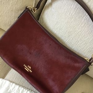 COACH CHELSEA CROSSBODY in HAIRCALF / SMOOTH LEATHER - BURGUNDY